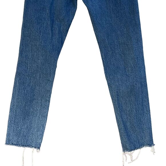 Levi’s SZ 24 Wedgie Jeans Button-Fly Distressed Frayed Hems Medium Wash Blue - Picture 6 of 12